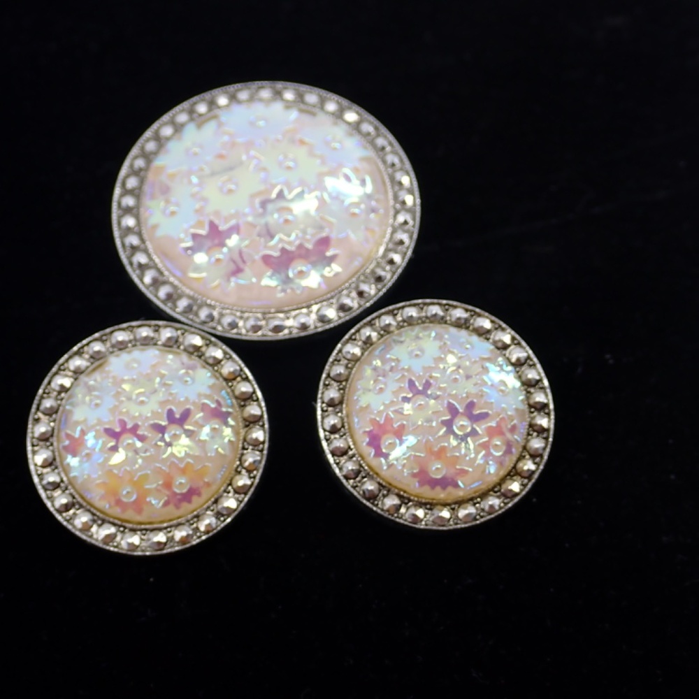 Germany Scarf Clip Matching Set Earrings Iridescent Floral Sequin Silver Tone